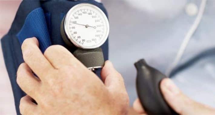 8 home remedies to beat hypertension or high blood ...