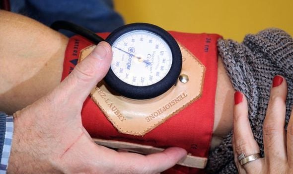 Low blood pressure: What causes your blood pressure to ...