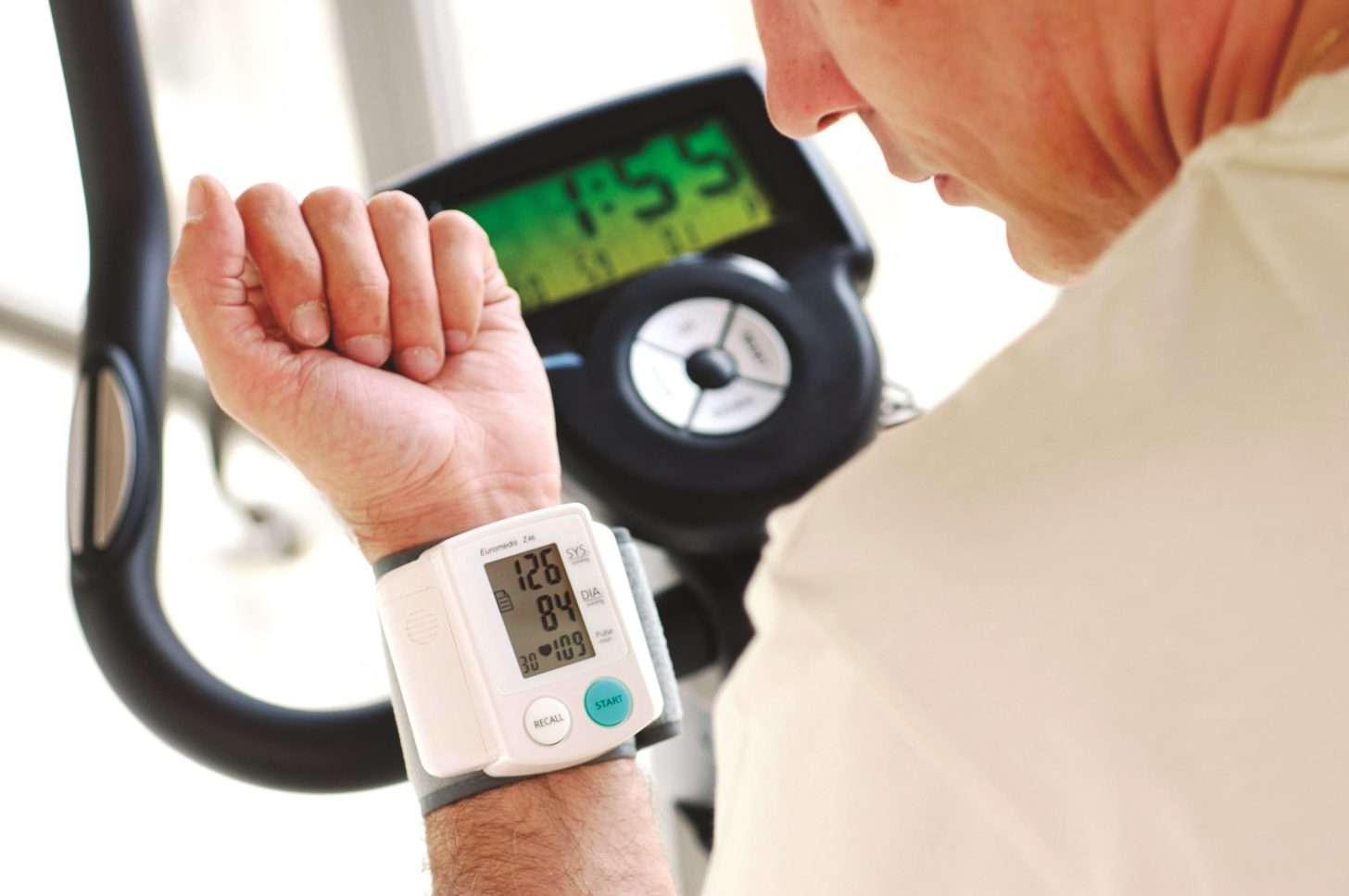 Managing hypertension: the role of diet and exercise