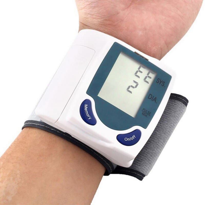 Real Sale Electronic Portable Digital Blood Pressure Monitor Pumps ...